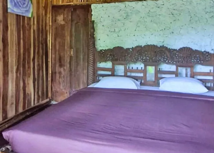 Hotel Warung Rekreasi Bedugul (Bali)