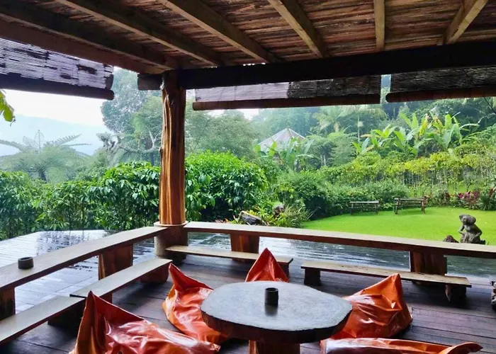 Warung Rekreasi Hotel